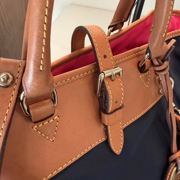 Dooney & Bourke Nylon Editors Tote Navy Blue - Picture 6 of 16
